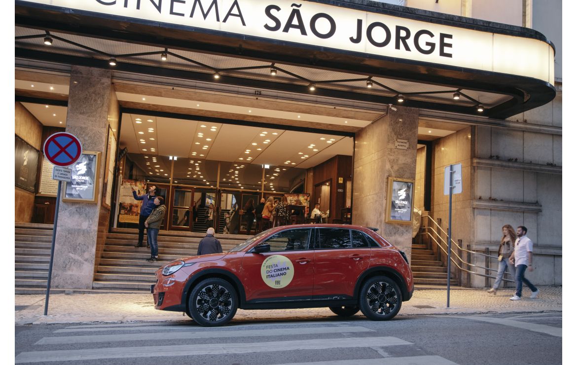 Novo Fiat 600 em destaque na “17ª Festa do Cinema Italiano”