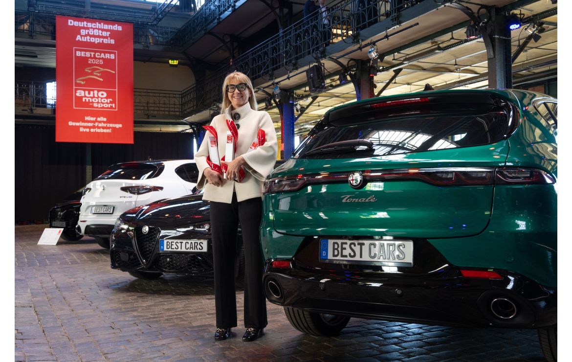 Alfa Romeo erhält drei „BEST CARS“-Auszeichnungen in feierlichem Rahmen