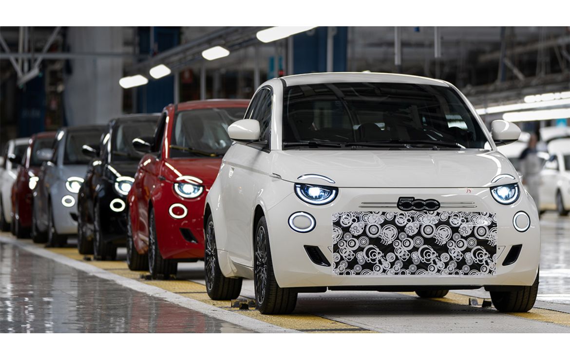 Piano Italia: FIAT rozpoczyna montaż pierwszych przedprodukcyjnych egzemplarzy nowego modelu 500 Hybrid w zakładzie Mirafiori w Turynie
